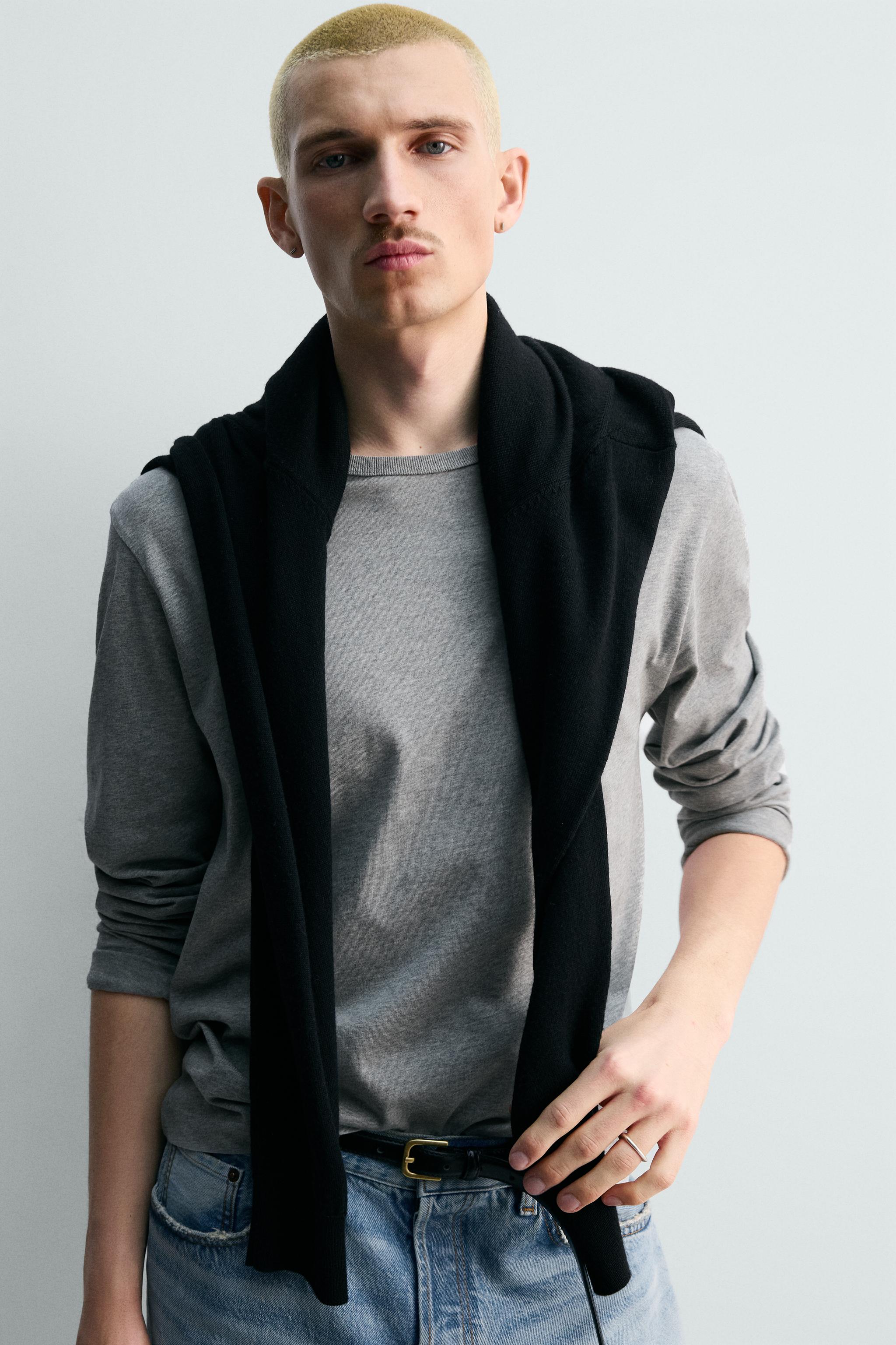 LONG SLEEVE T-SHIRT